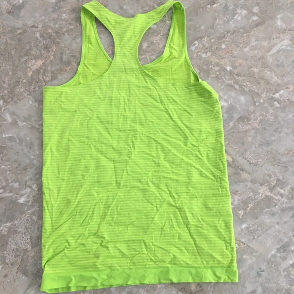 Under Armour Racerback Work Out Tank - Picture 3 of 3